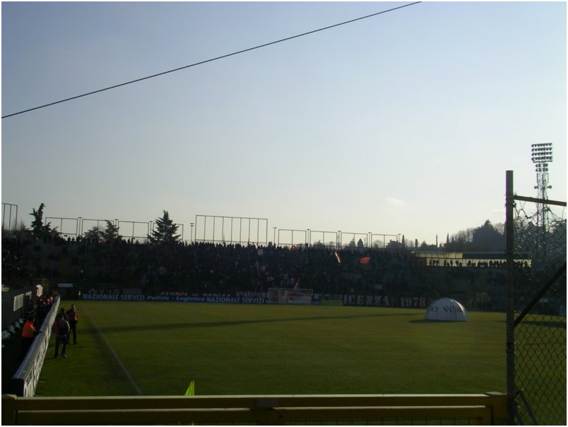 Vicenza - Arezzo  16.01.2005 030